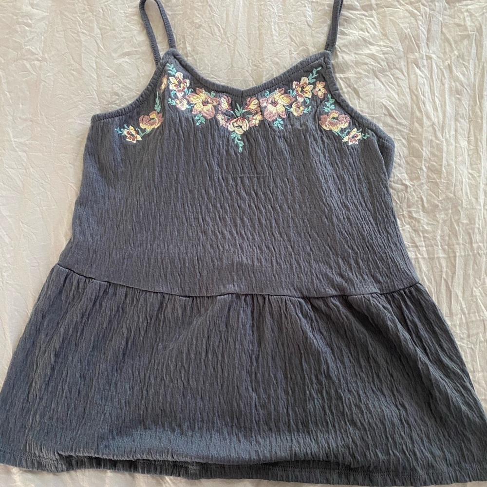 Embroidered flowy tank top